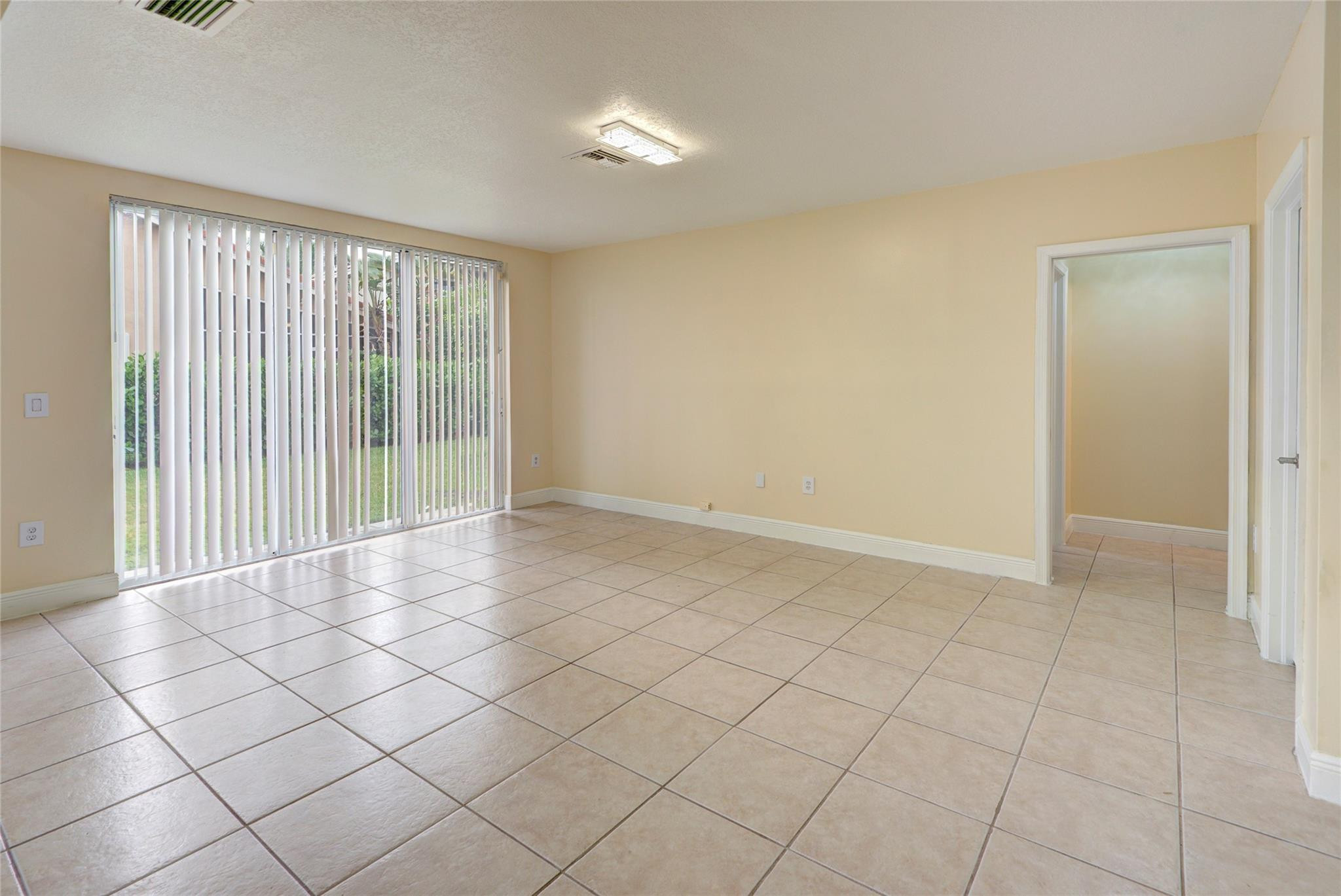 CORAL RIDGE DRIVE COMMERCIAL - Residential Lease