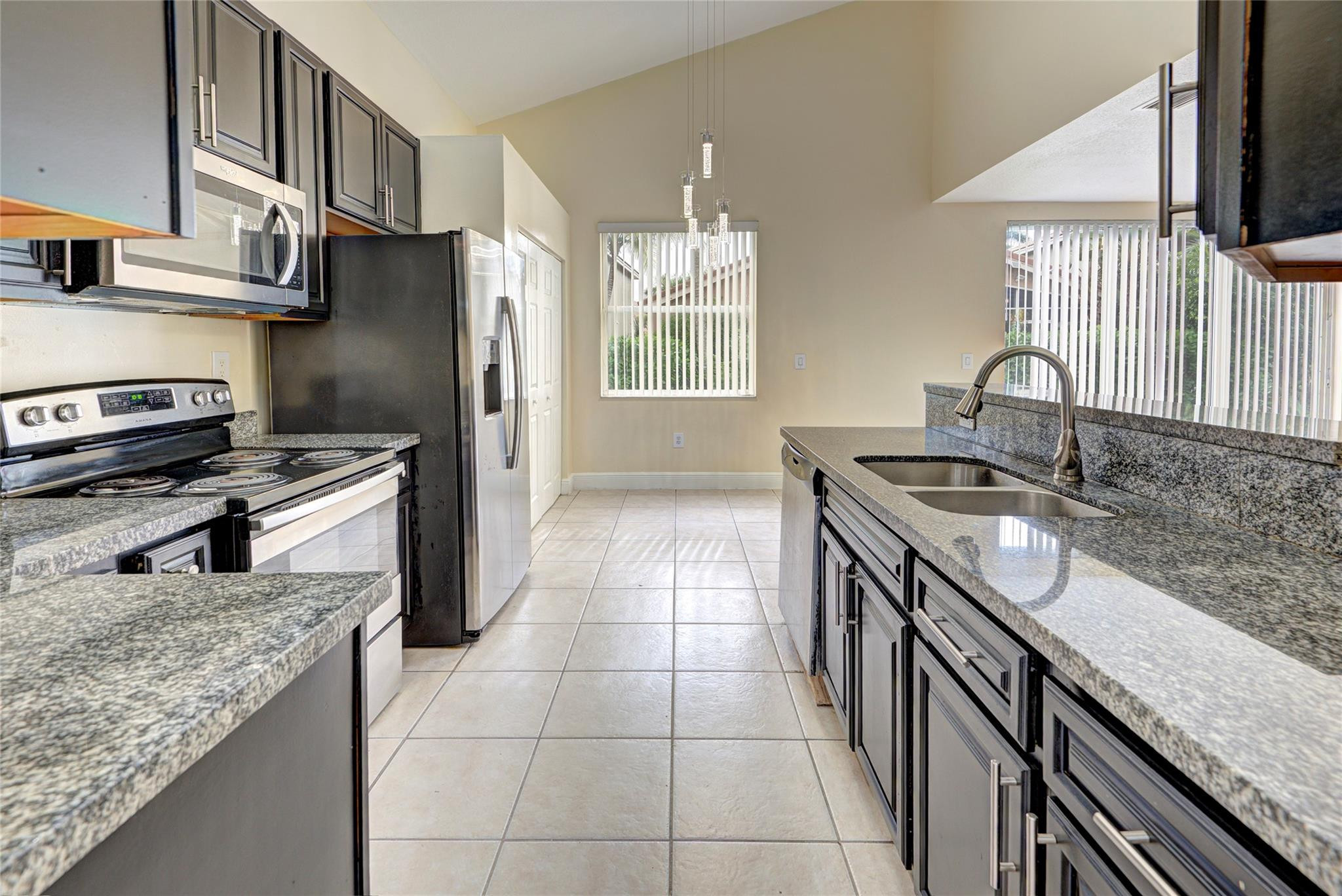 CORAL RIDGE DRIVE COMMERCIAL - Residential Lease