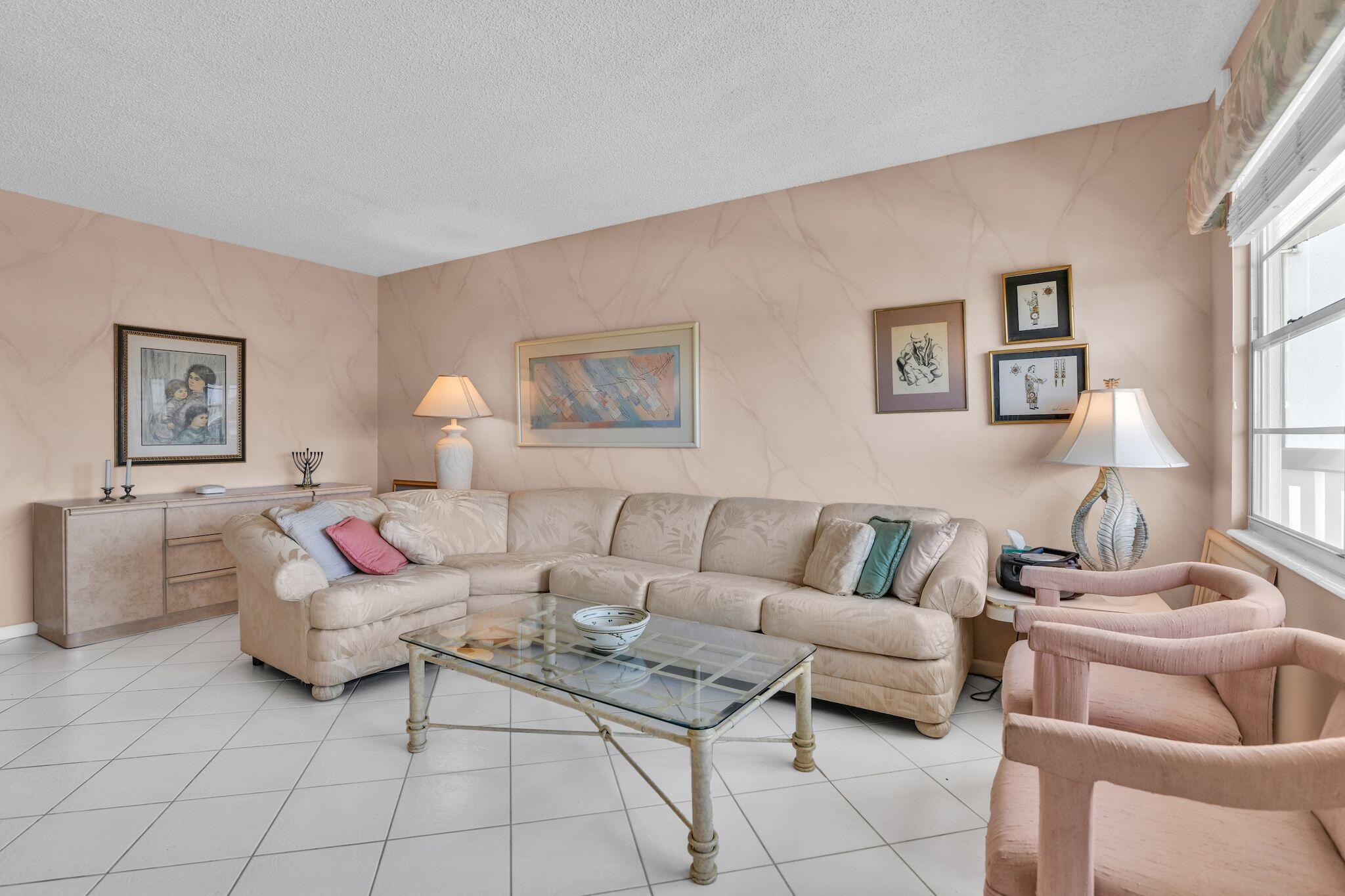4053 Wolverton C