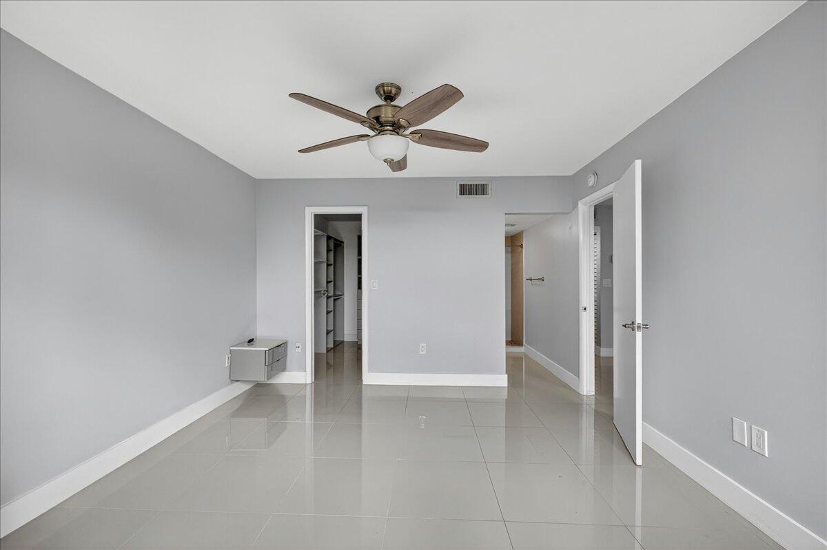 PLANTATION FOREST CONDO - Residential