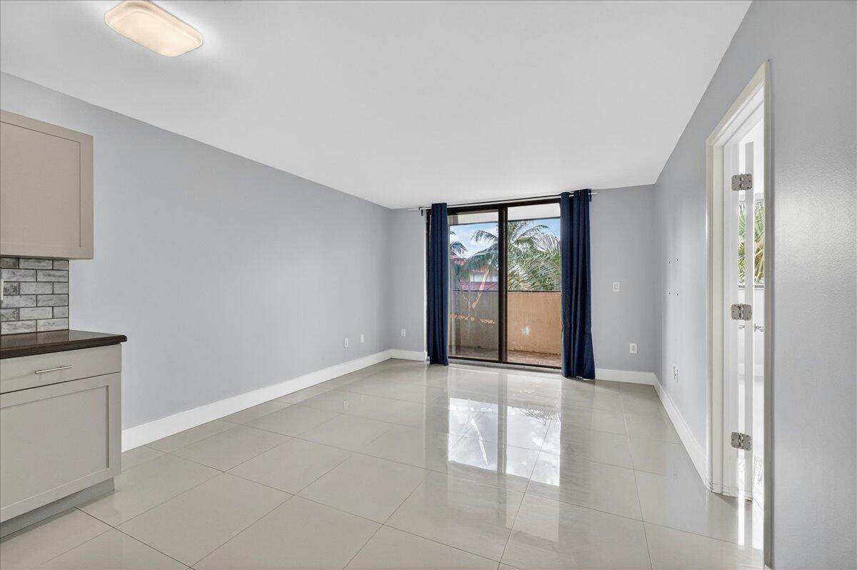 PLANTATION FOREST CONDO - Residential