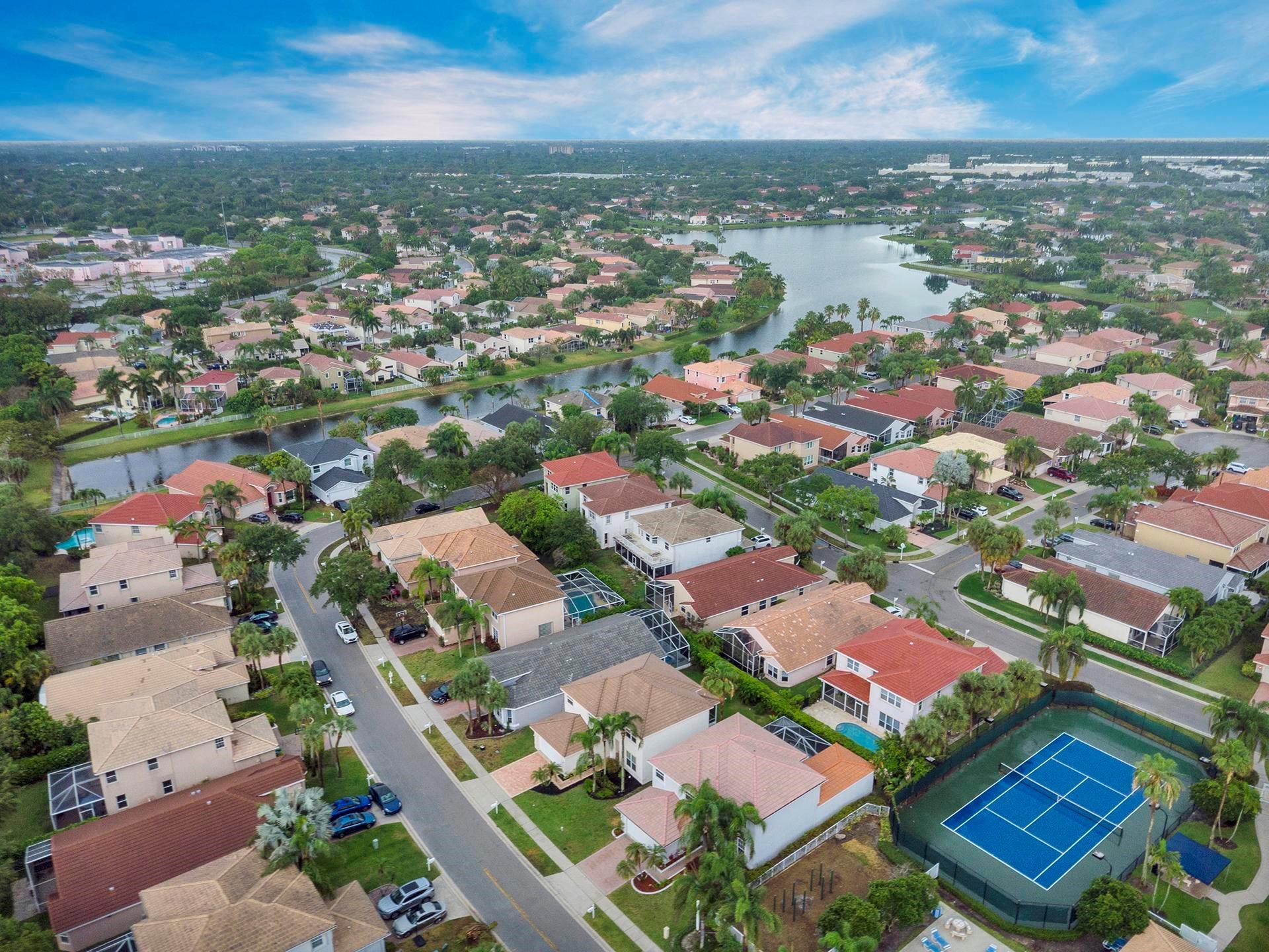 The Islands at Wyndham Lakes - Residential