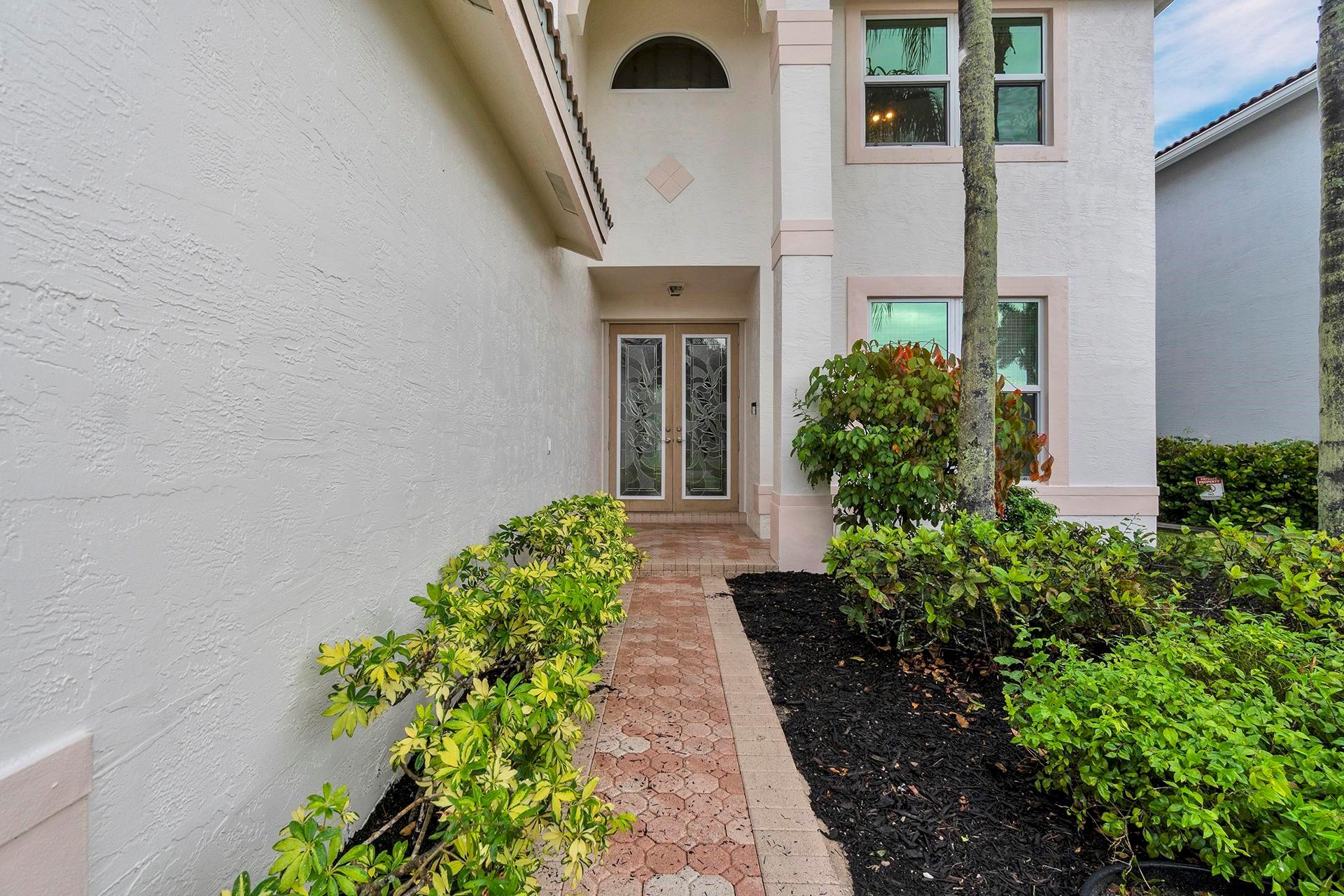 11876 NW 55th St, Coral Springs, FL, 33076/$805,000 1 11876 NW 55th St