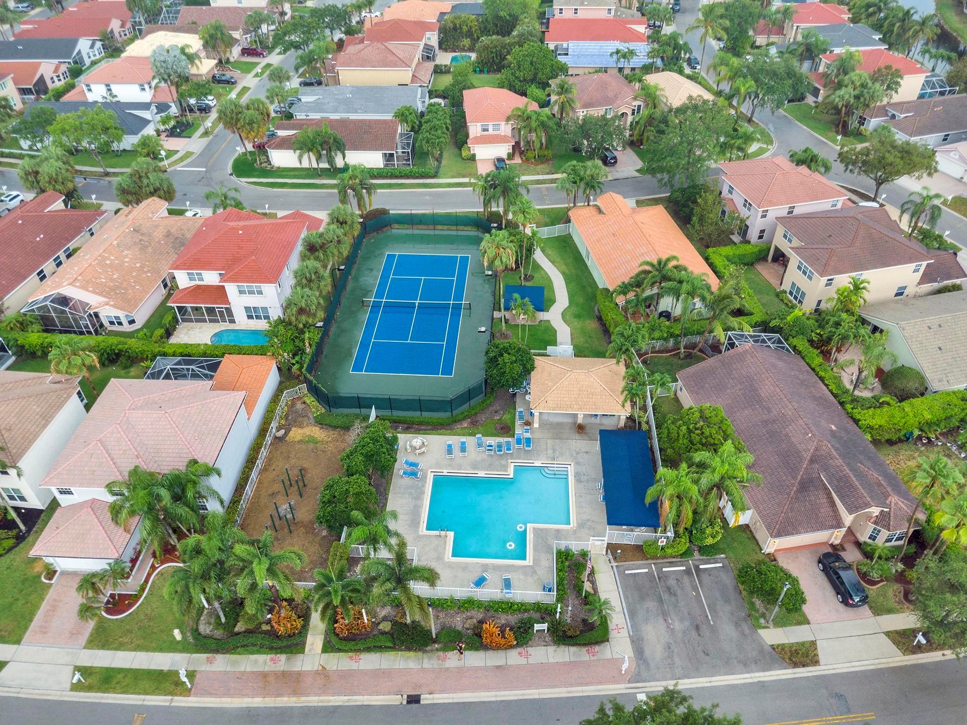 The Islands at Wyndham Lakes - Residential