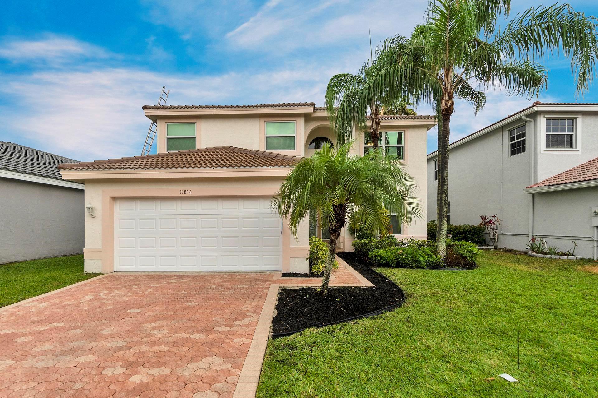The Islands at Wyndham Lakes - Residential