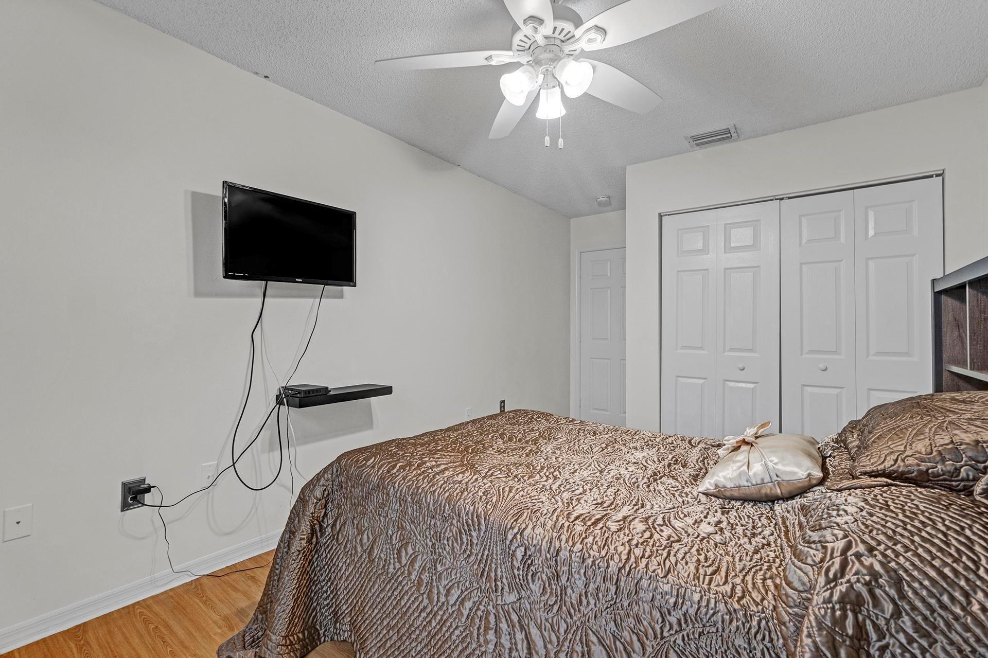The Islands at Wyndham Lakes - Residential