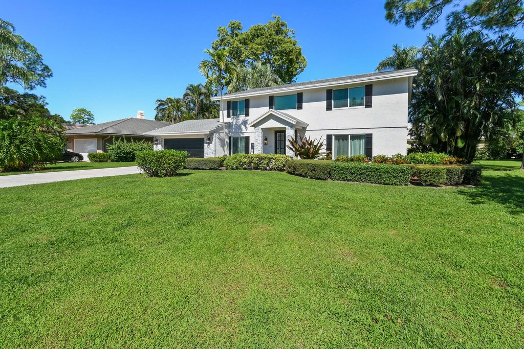 Photo of 6801 Eastpointe Pines Street, Palm Beach Gardens, FL 33418 (MLS # R11100258)