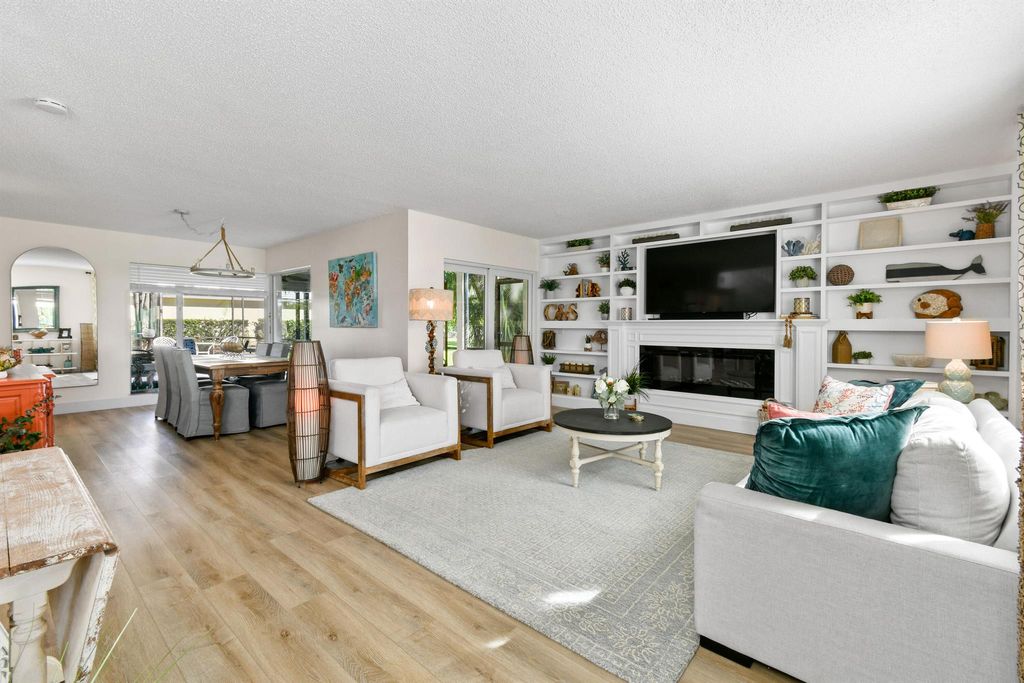 Photo of 6801 Eastpointe Pines Street, Palm Beach Gardens, FL 33418 (MLS # R11100258)