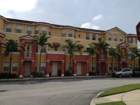 3306 Shoma Drive Unit 305, Royal Palm Beach, FL MLS: R11078788