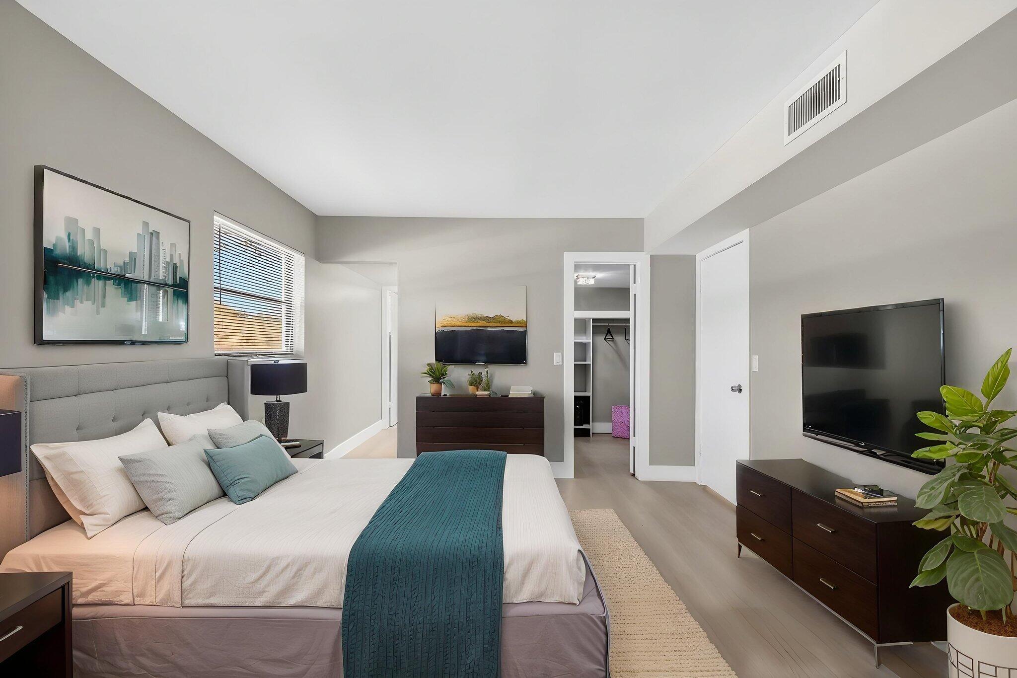 Delray Oaks Condo - Residential