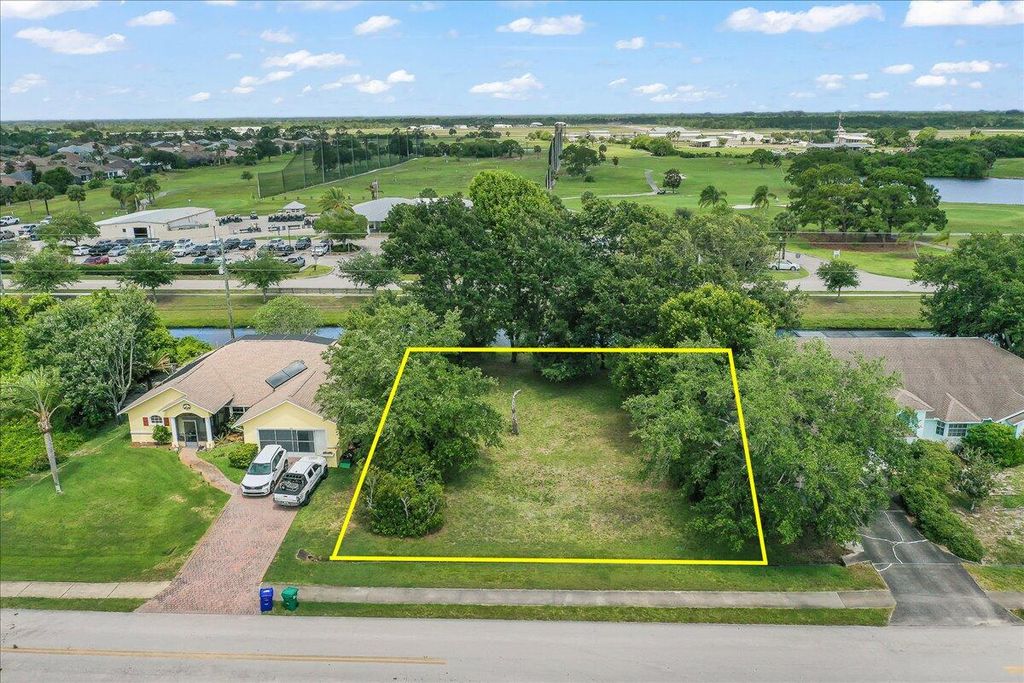 Photo of 294 Main Street, Sebastian, FL 32958 (MLS # B26031815)