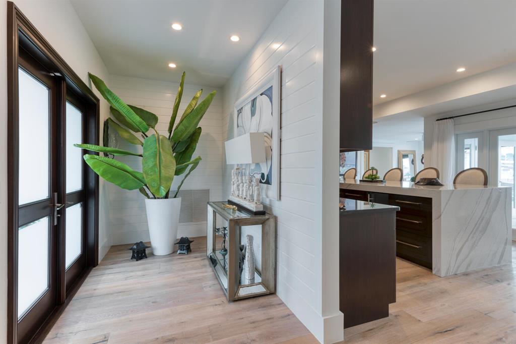 PALM BEACH ISLES 3 - Residential