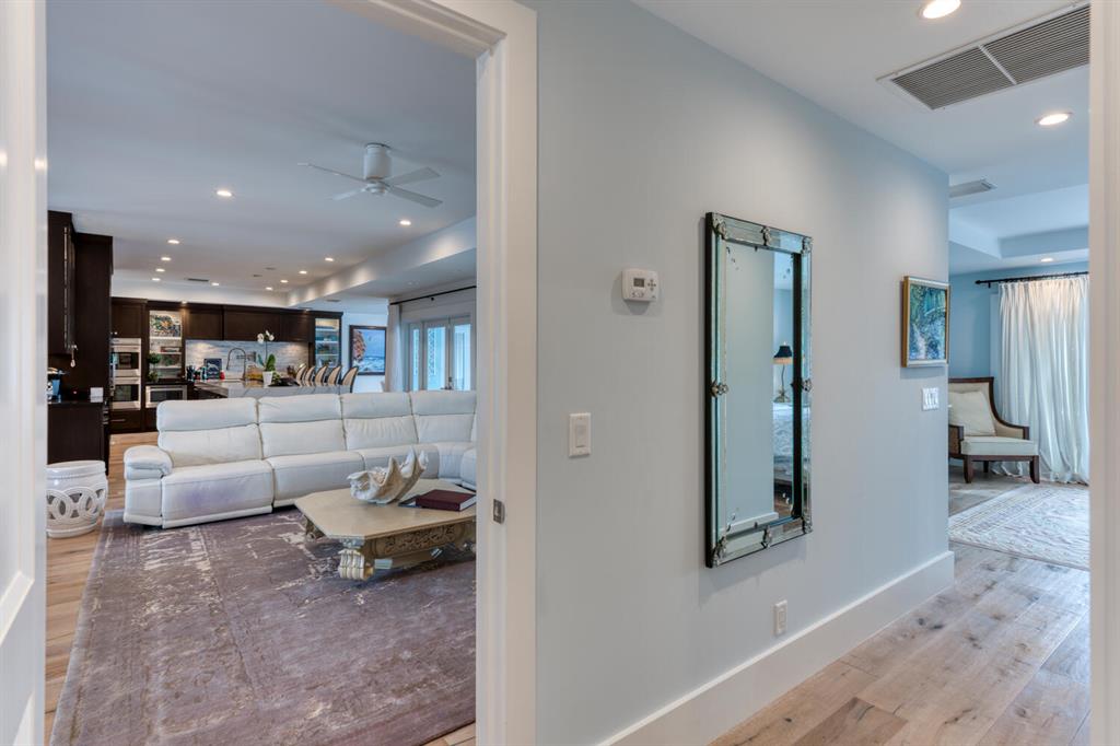 PALM BEACH ISLES 3 - Residential