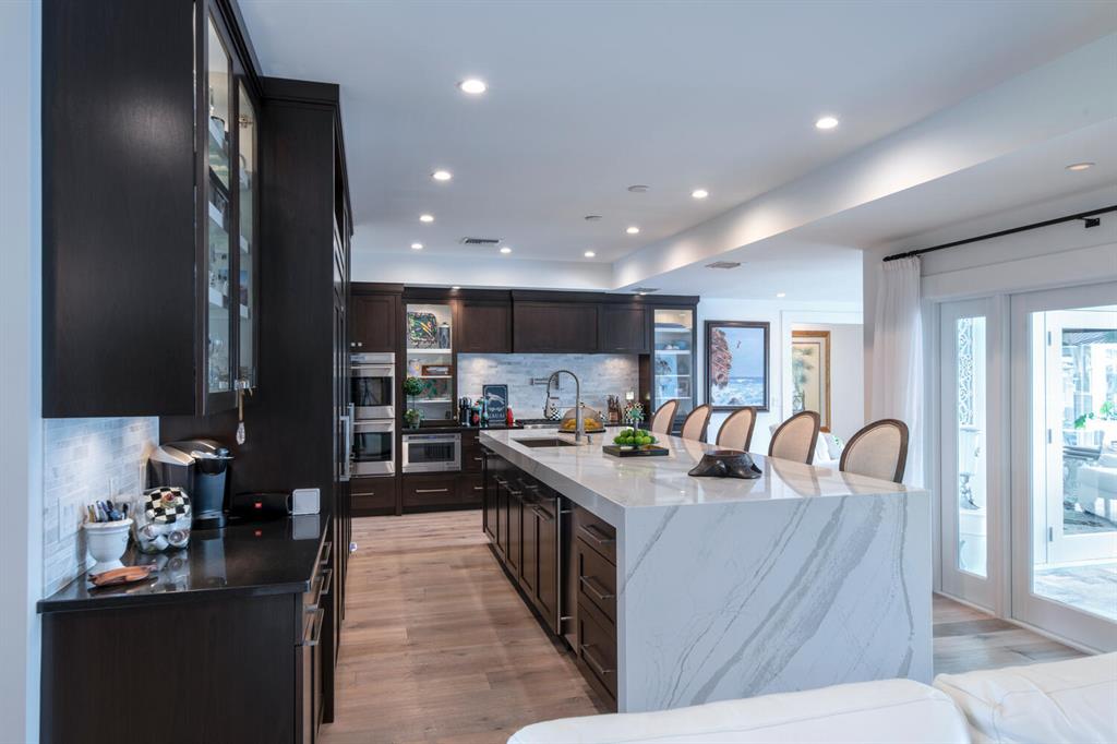 PALM BEACH ISLES 3 - Residential