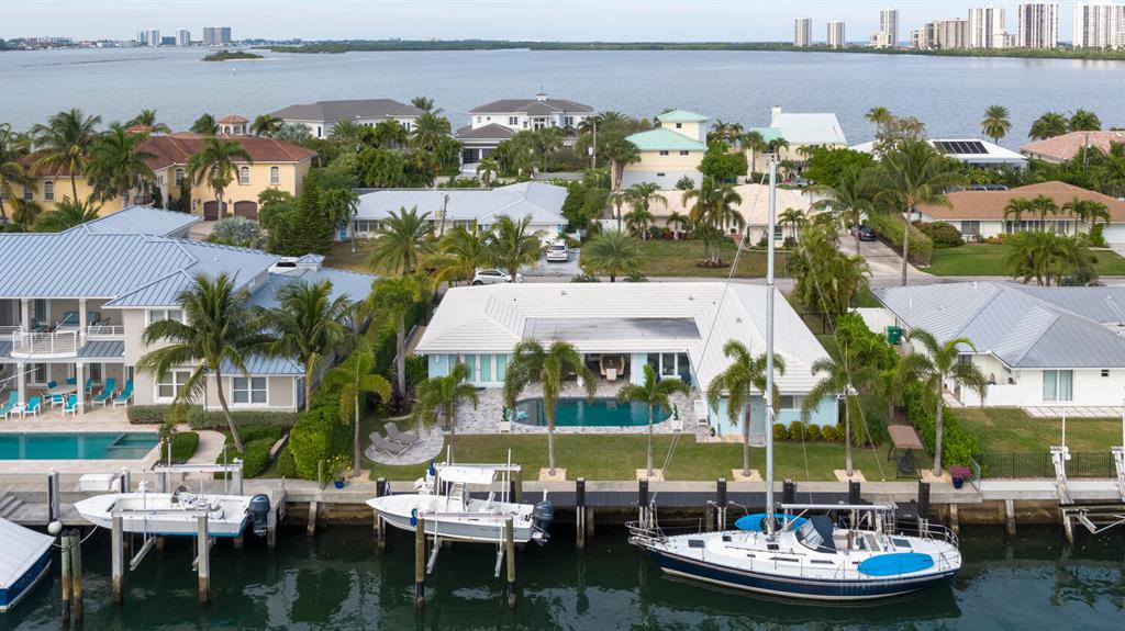 PALM BEACH ISLES 3 - Residential