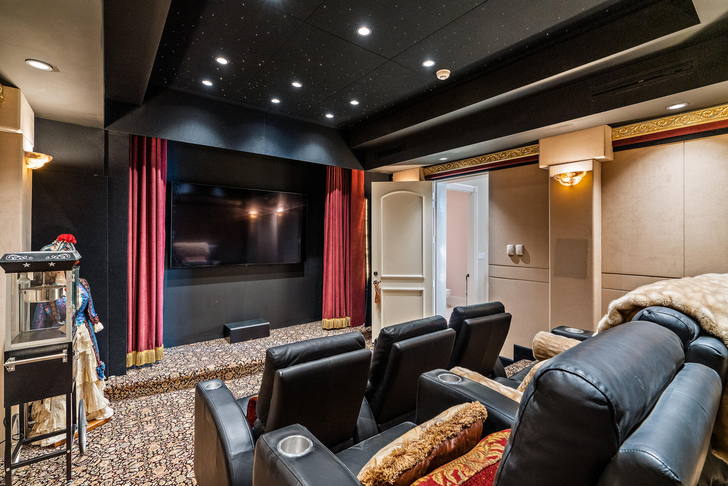 DELRAY BEACH SHORES - Residential