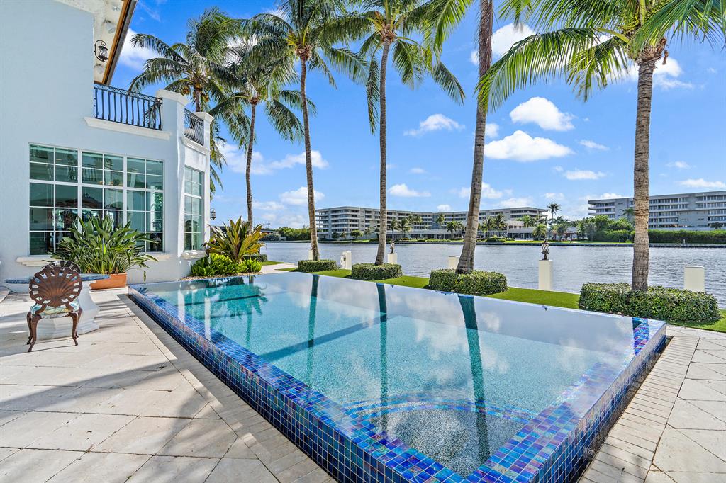 DELRAY BEACH SHORES - Residential