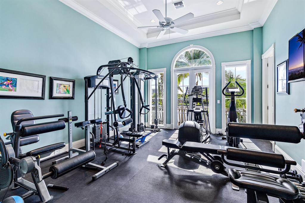 DELRAY BEACH SHORES - Residential