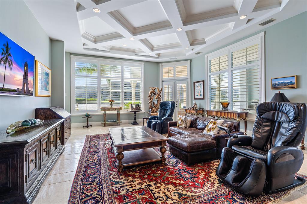 DELRAY BEACH SHORES - Residential