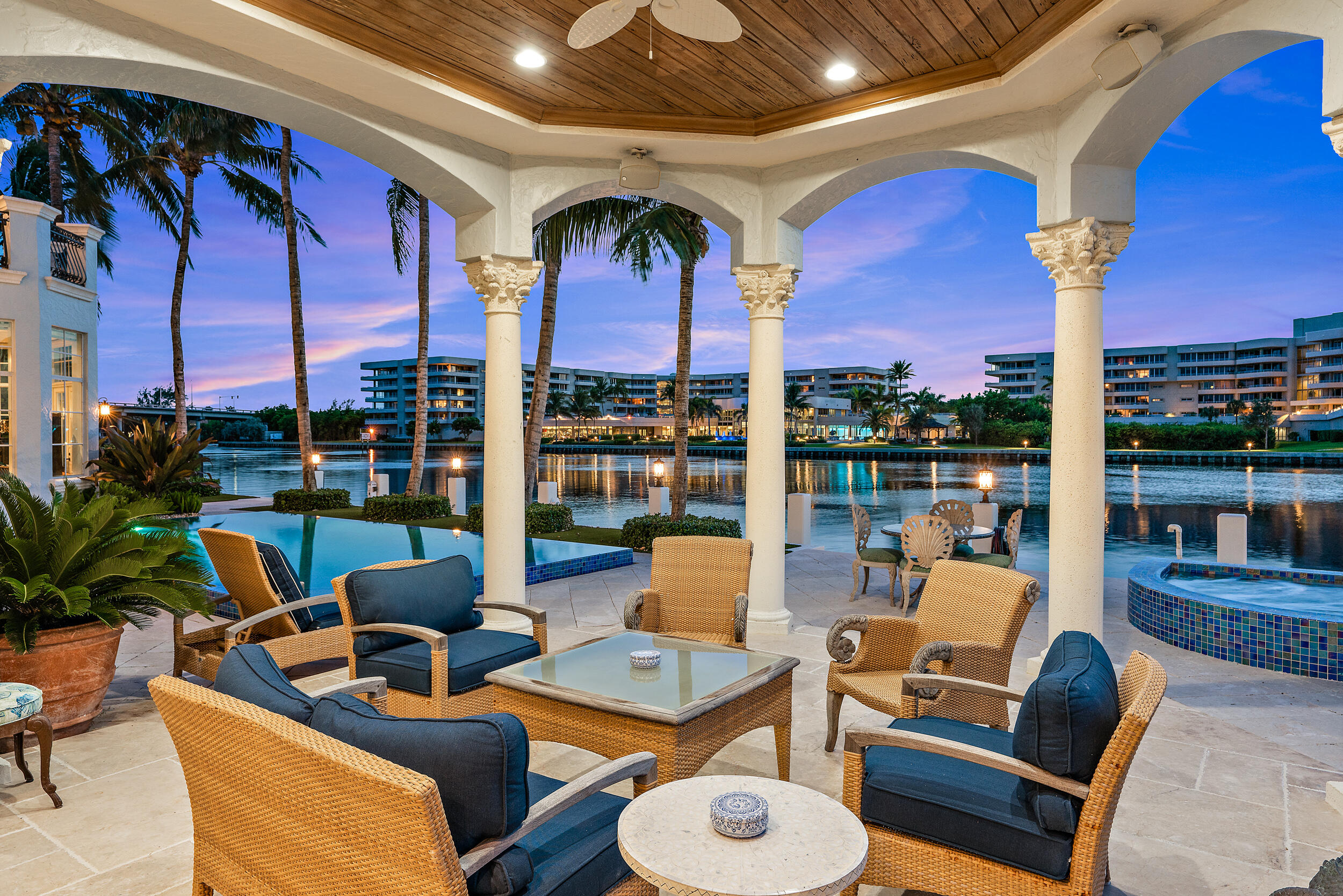 DELRAY BEACH SHORES - Residential