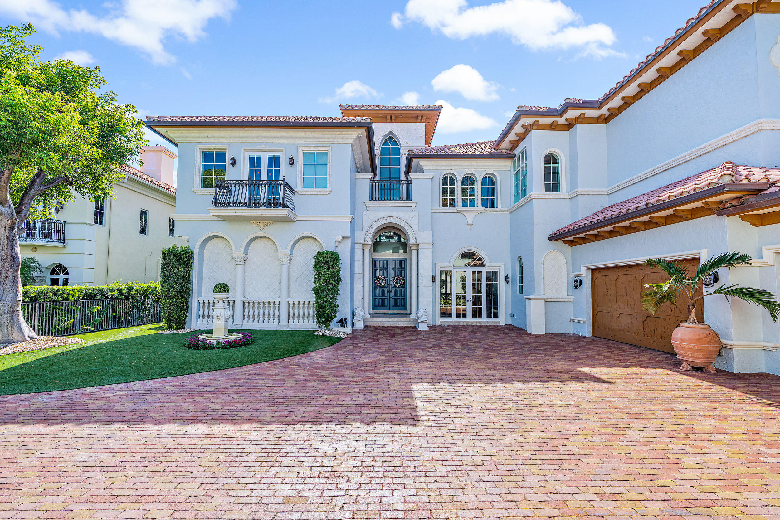 DELRAY BEACH SHORES - Residential