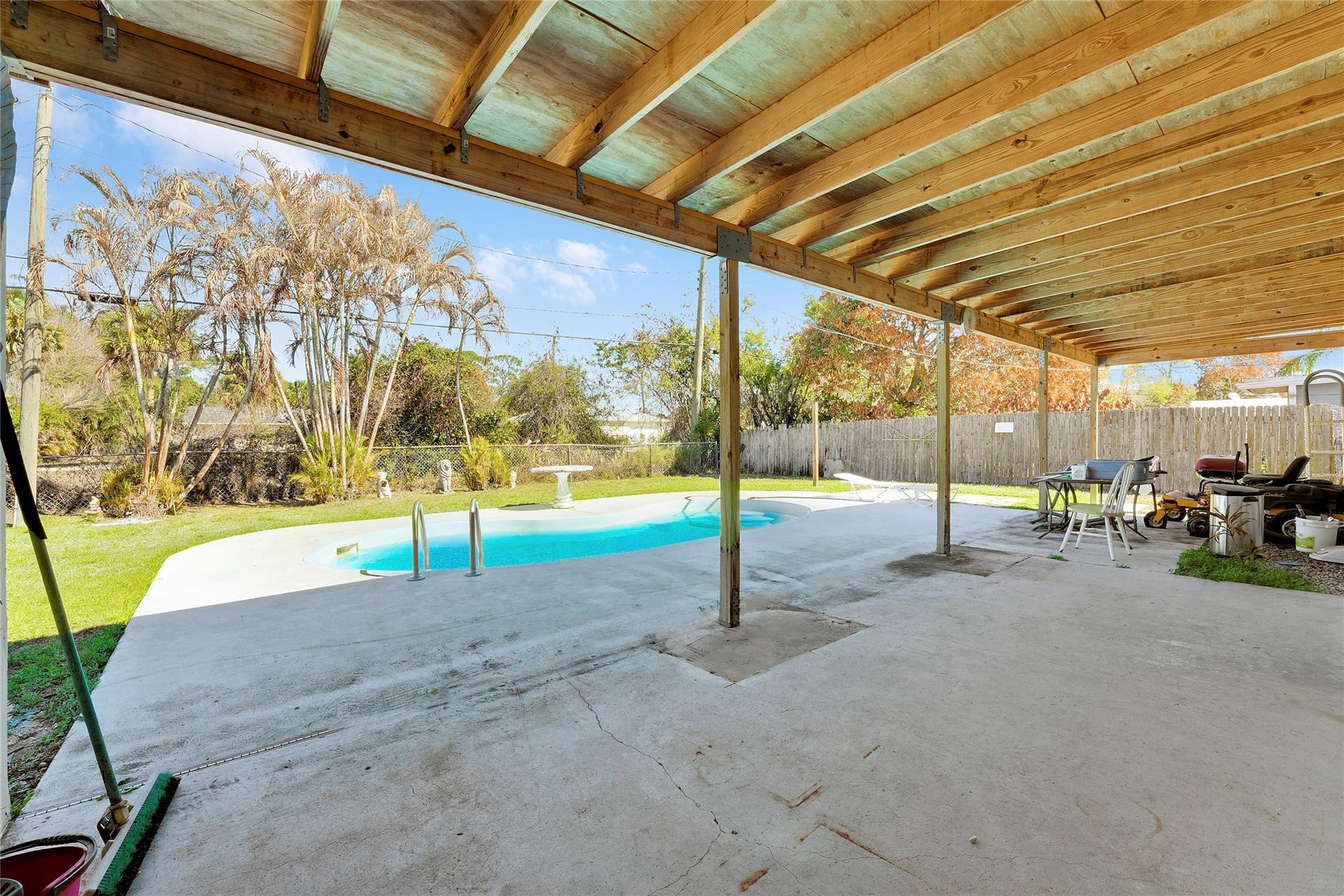 Ixora Park 7 - Residential