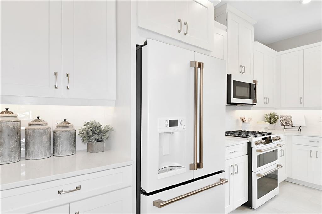 ESPLANADE AT TRADITION - Residential