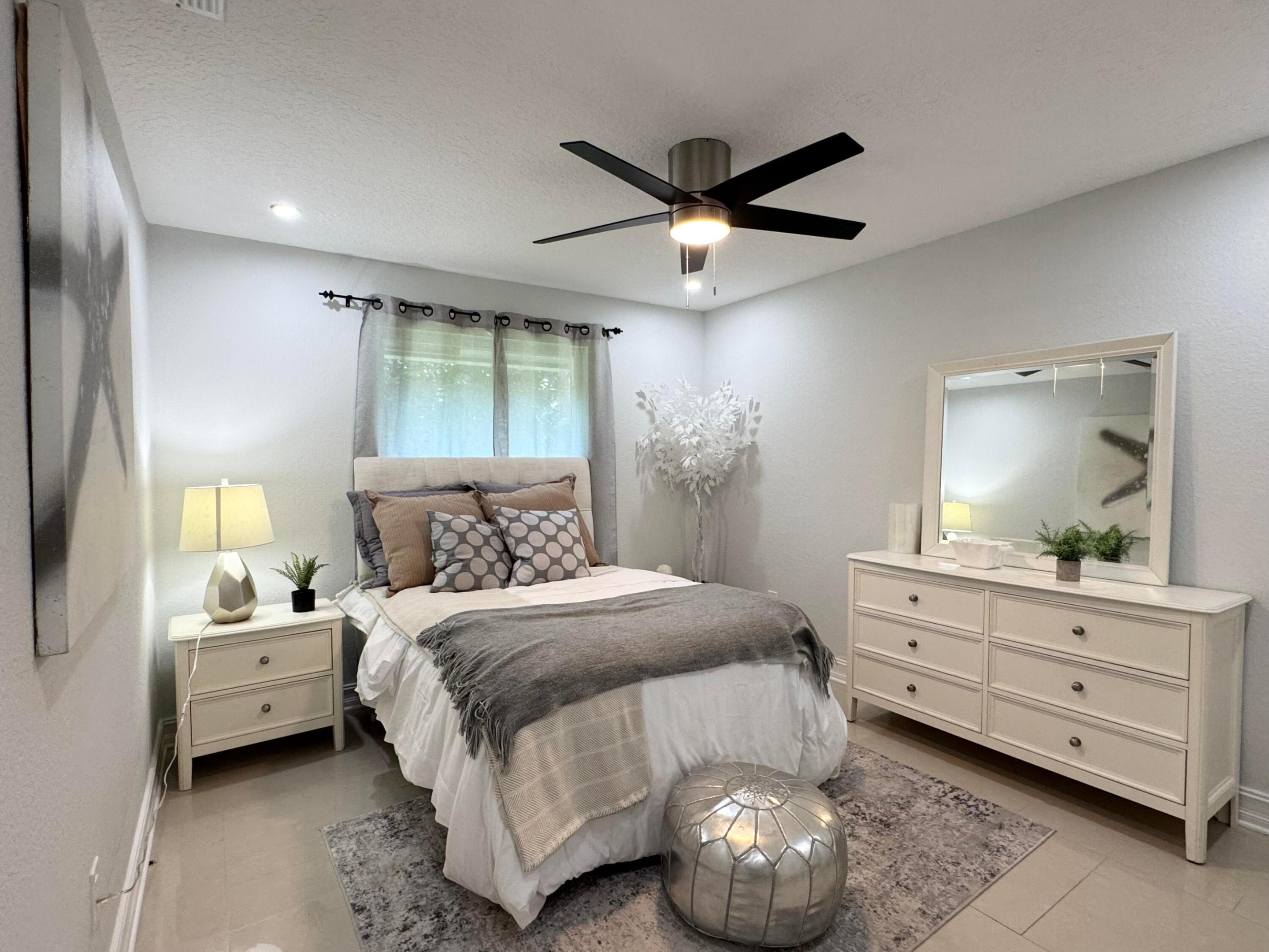 ISLAND OF WELLINGTON - Residential