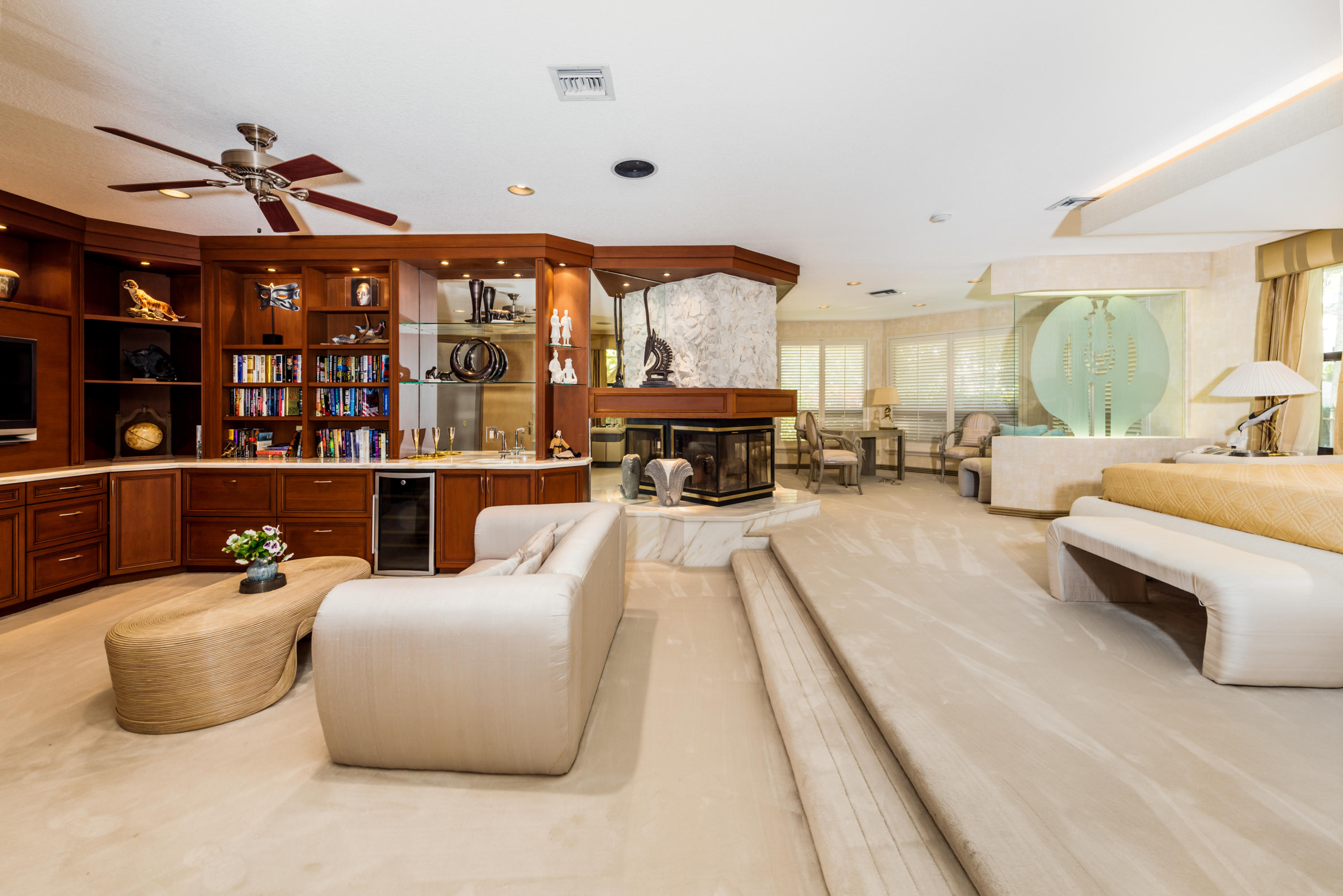 Royal Palm Yacht & Countr - Residential