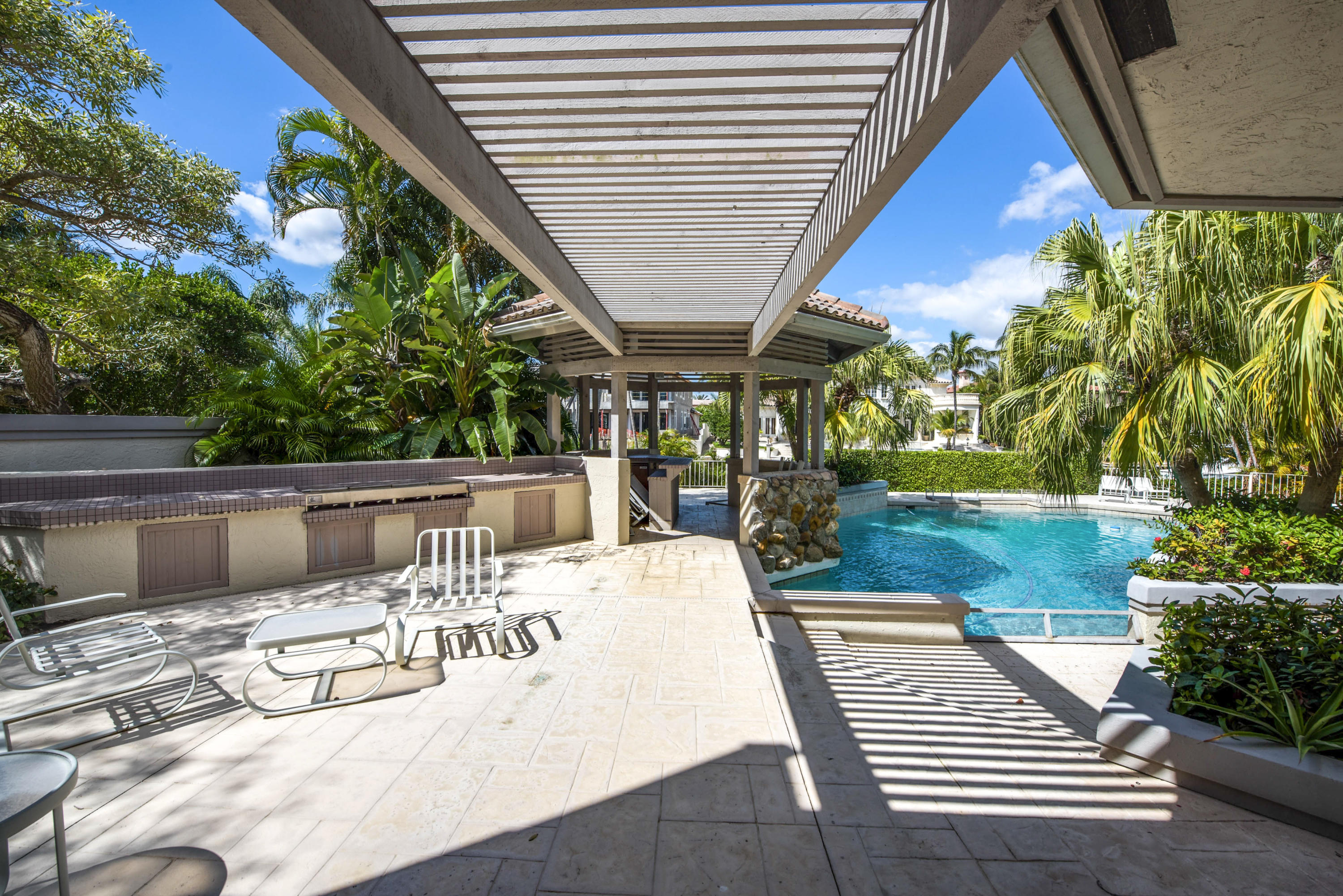 Royal Palm Yacht & Countr - Residential