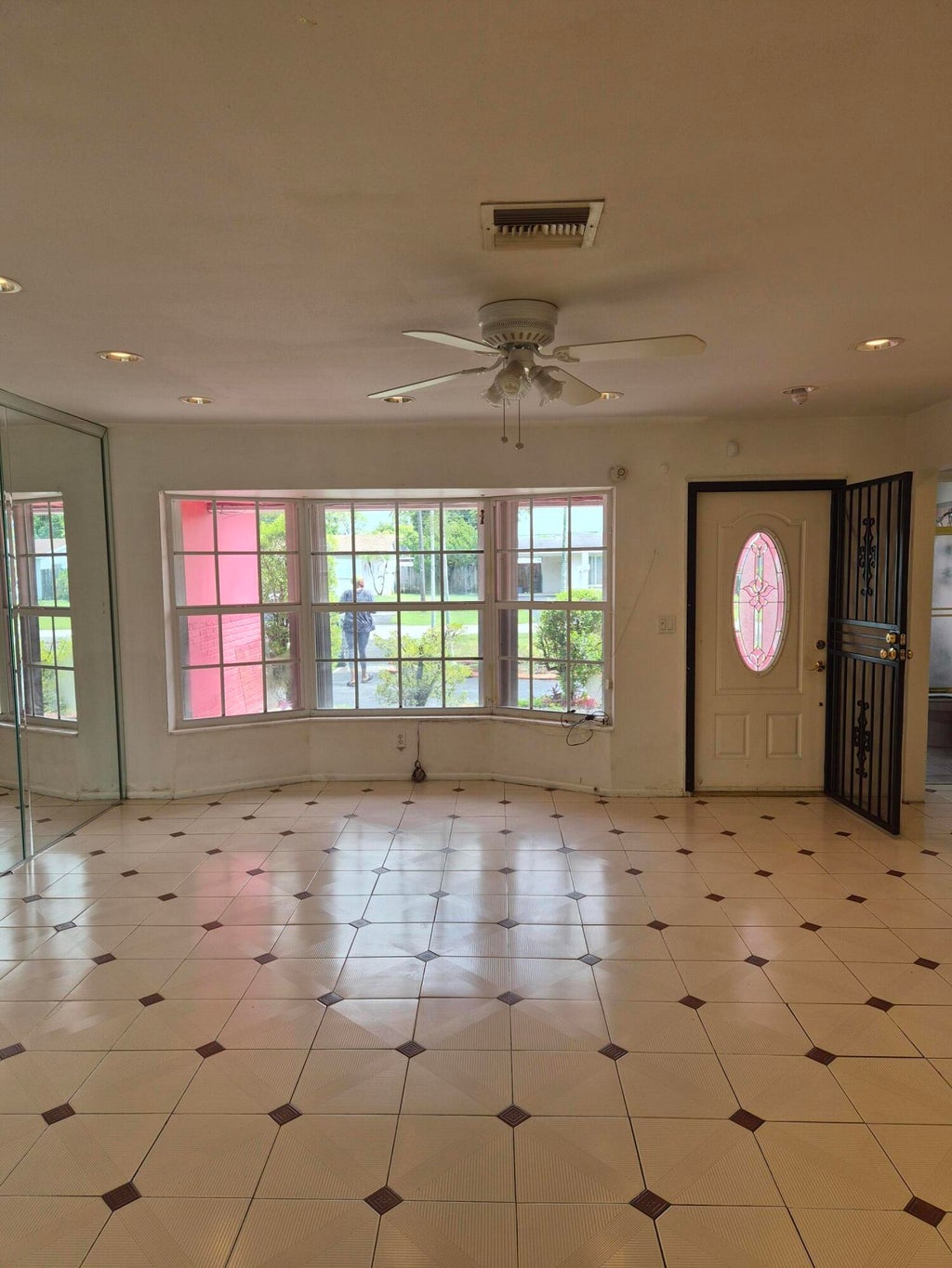 Photo of 4960 NW 16th Street, Lauderhill, FL 33313 (MLS # B26043105)
