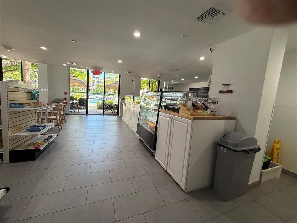 Parc Central Aventura Eas - Residential Lease