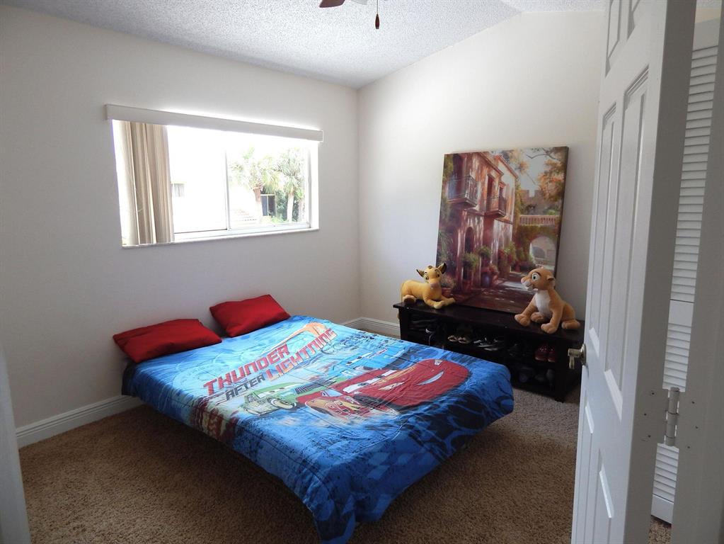 MISSION BAY 02 - Residential Lease