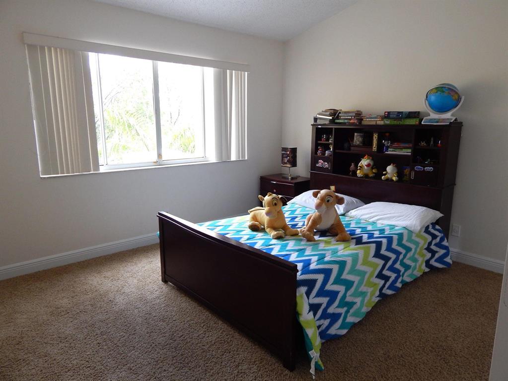 MISSION BAY 02 - Residential Lease