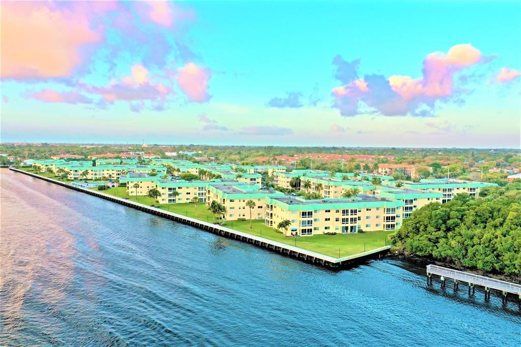 Photo of 15 Colonial Club 301 Drive #301, Boynton Beach, FL 33435 (MLS # R10721981)