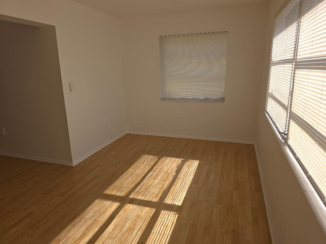 Sunrise Golf Village Sec - Residential