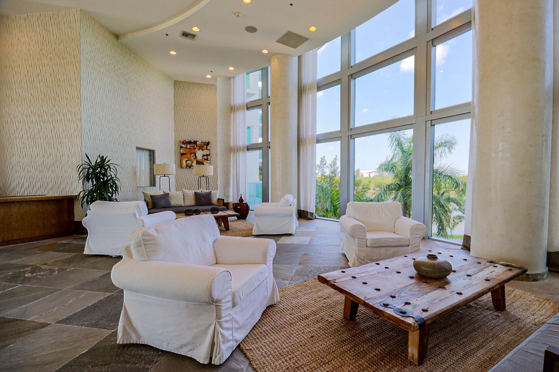 TAO SAWGRASS CONDOMINIUM - Residential