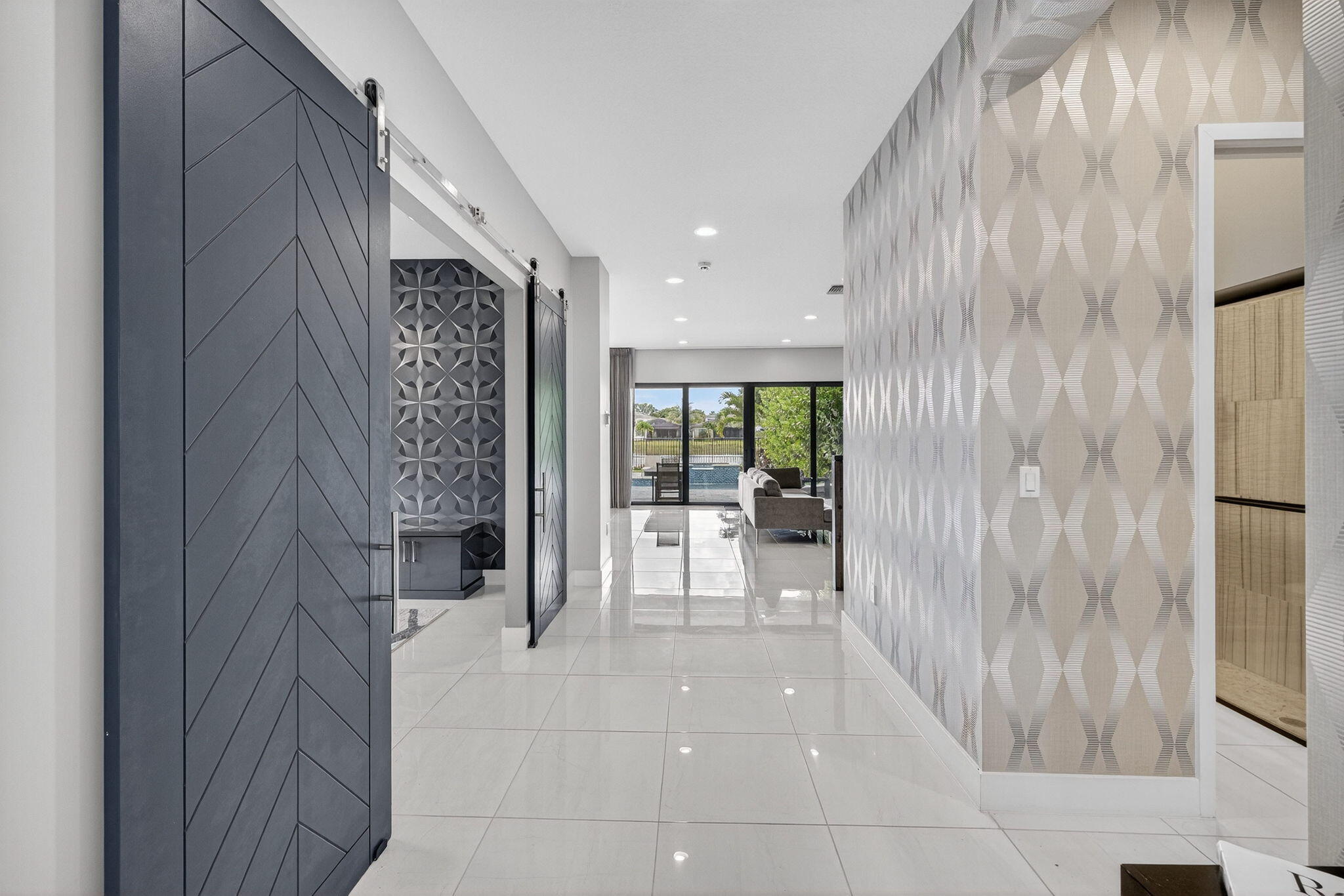 8618 Tower Bridge Court