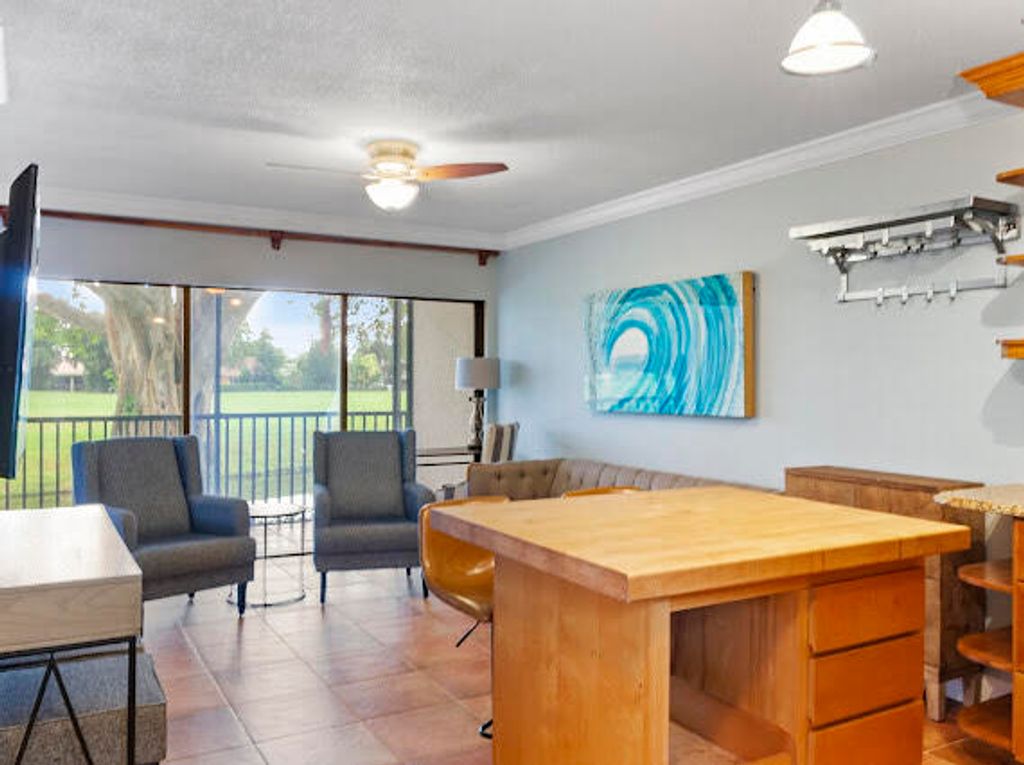 Photo of 501 W Greensward Lane #101-C, Delray Beach, FL 33445 (MLS # R11027410)