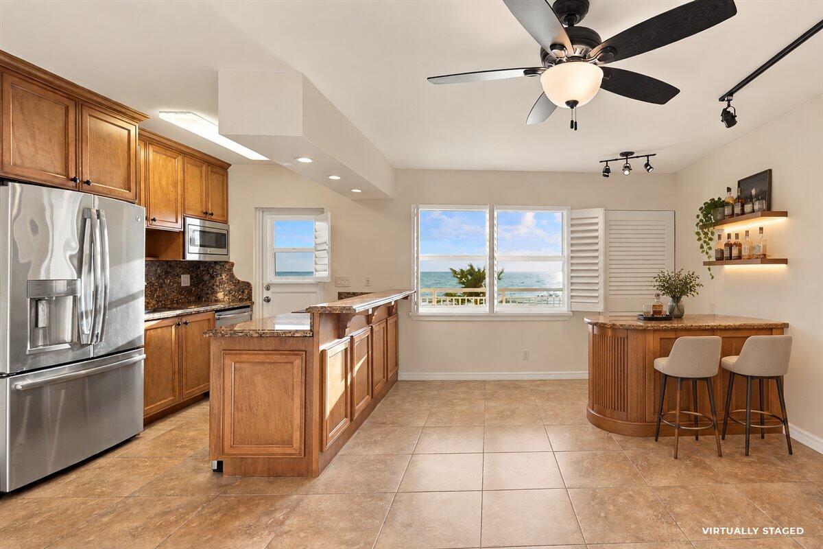 901 S SURF Road 506