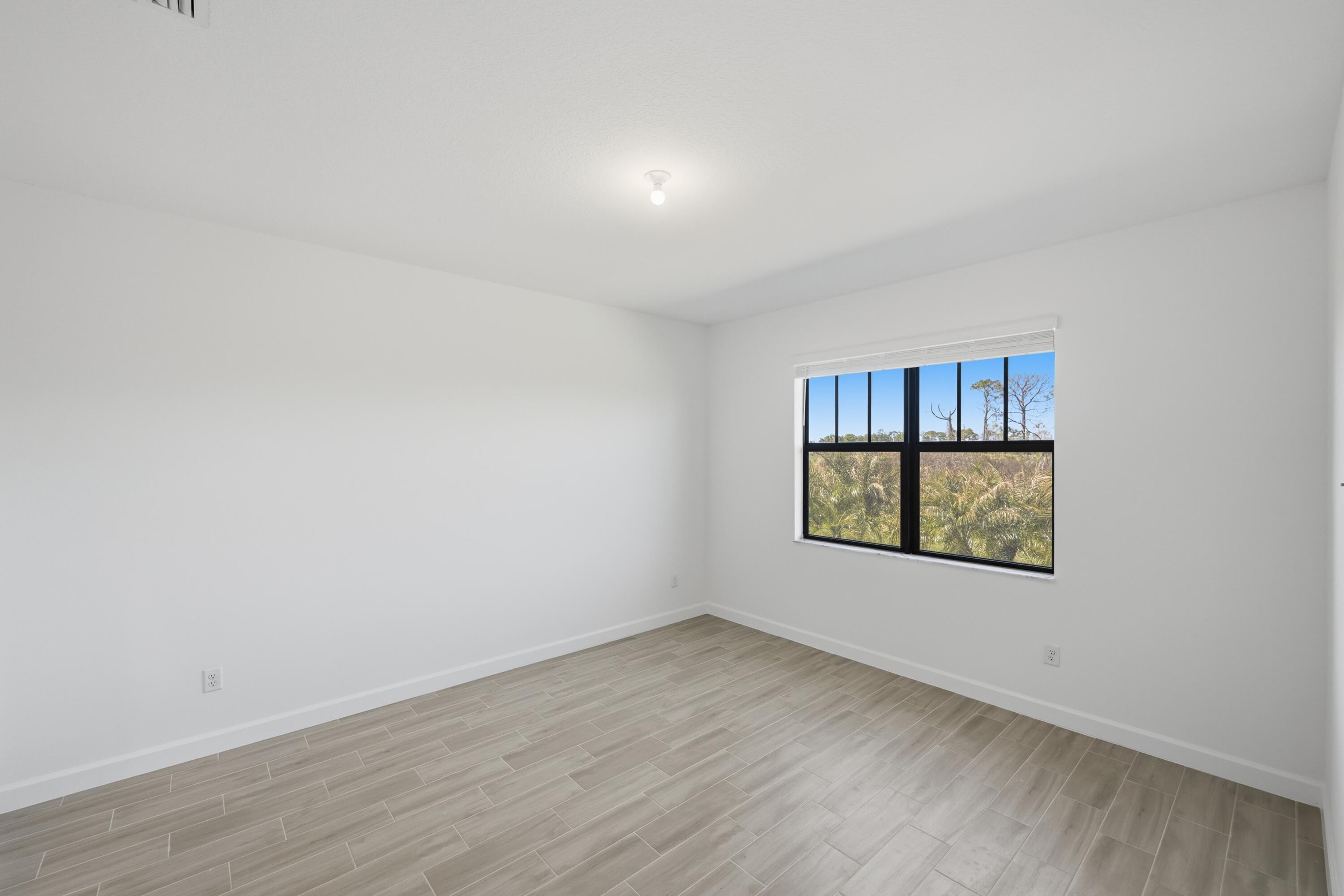 Glynlea Country Club - Residential