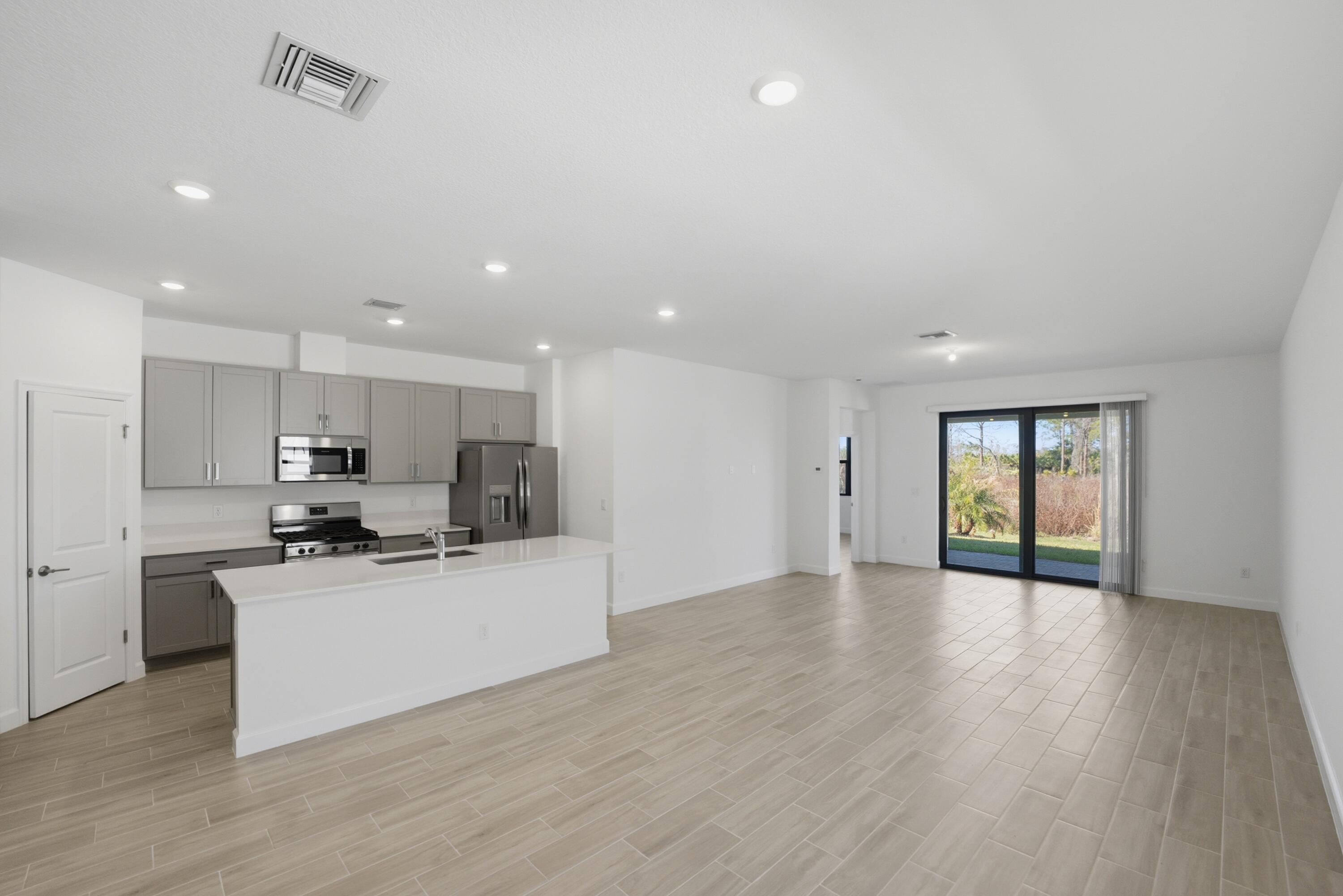 Glynlea Country Club - Residential