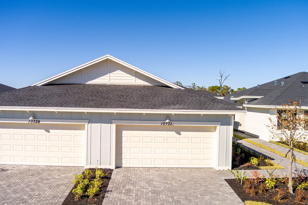 Photo of 10771 NW Wilgrove Lane, Port Saint Lucie, FL 34987 (MLS # R11165074)