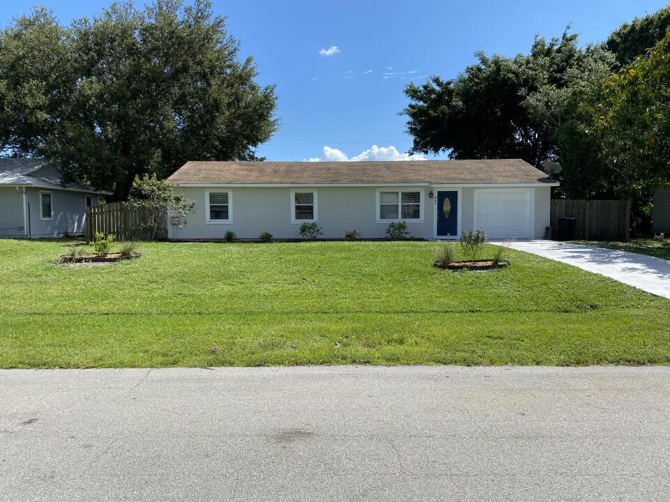 Photo of 868 SW Amethist Terrace, Port Saint Lucie, FL 34953 (MLS # R10760158)