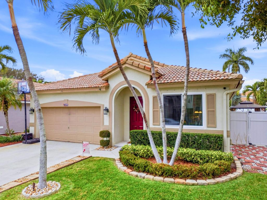 Photo of 1049 Fosters Mill Road, Boynton Beach, FL 33436 (MLS # R11164500)