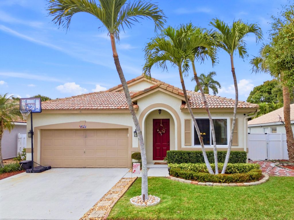 Photo of 1049 Fosters Mill Road, Boynton Beach, FL 33436 (MLS # R11164500)