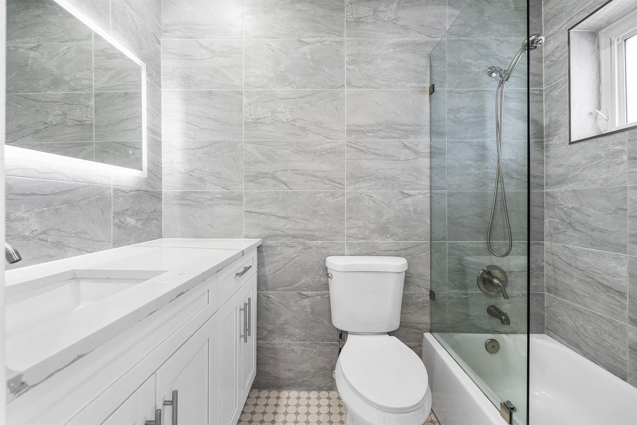 BOCA RATON SQUARE GATEWAY - Residential Lease