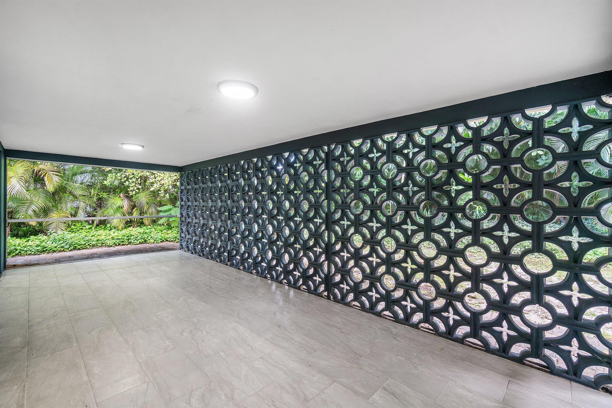 BOCA RATON SQUARE GATEWAY - Residential Lease