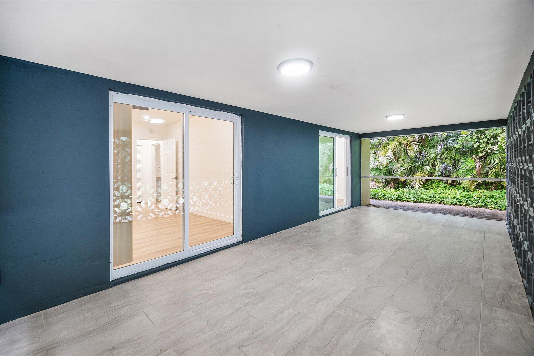 BOCA RATON SQUARE GATEWAY - Residential Lease