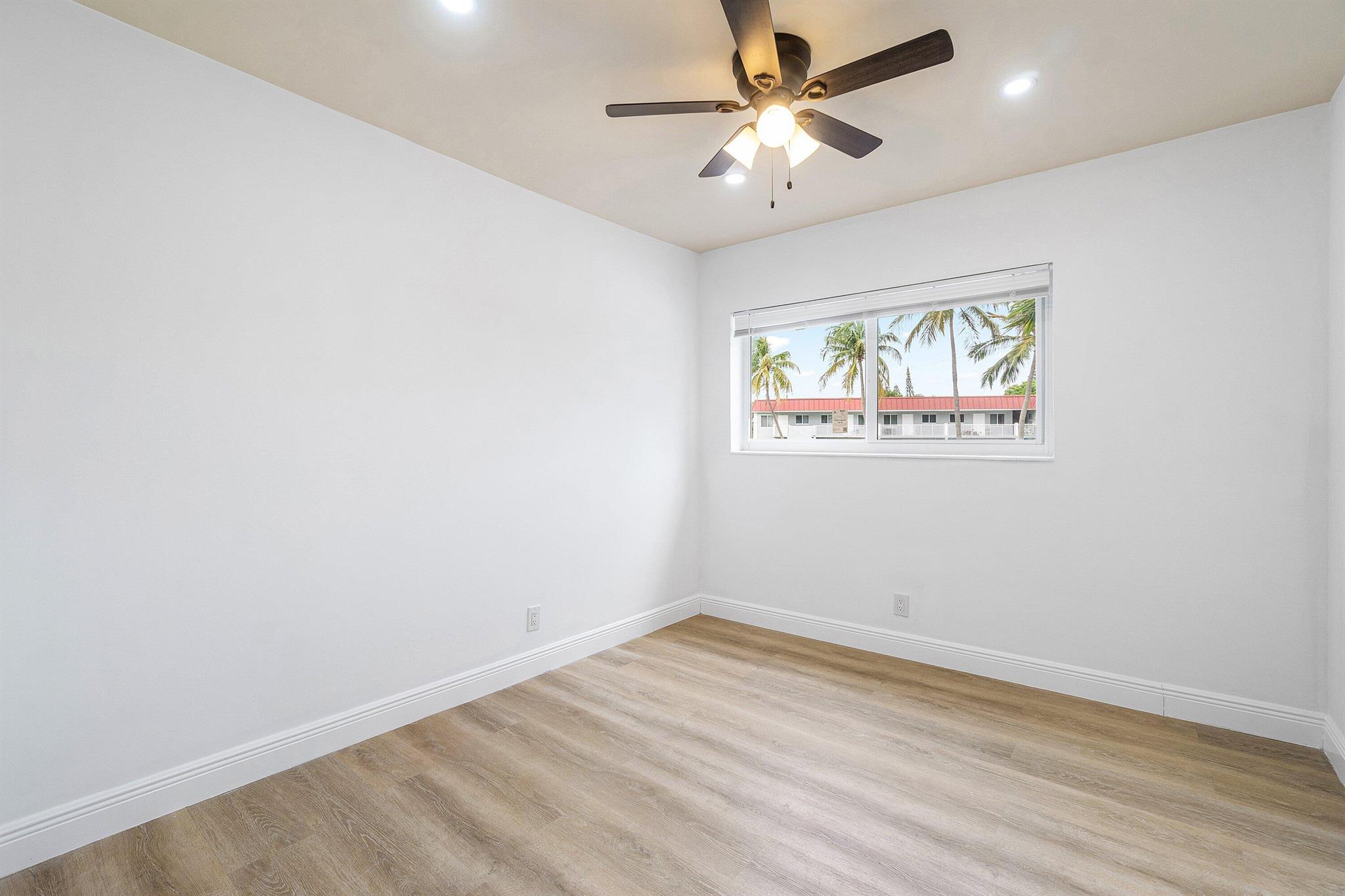 BOCA RATON SQUARE GATEWAY - Residential Lease
